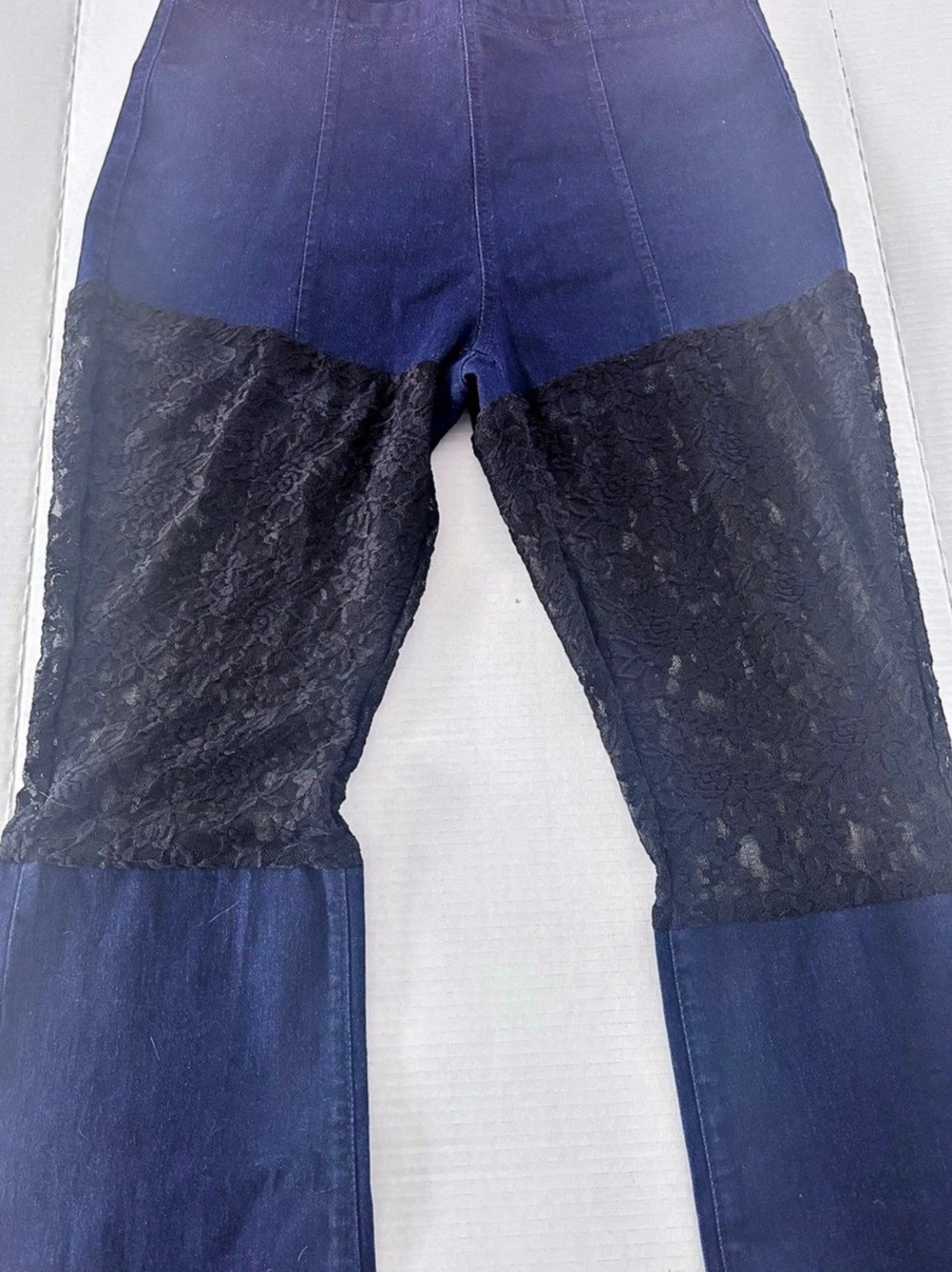 Fashion Nova Lace Panel jeans in Blue & Black lace panels. NWT size 14